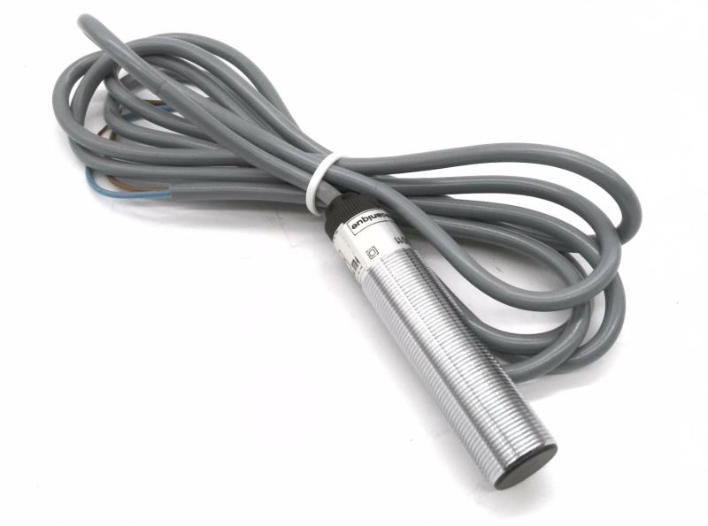 SCHNEIDER ELECTRIC XSAA05011