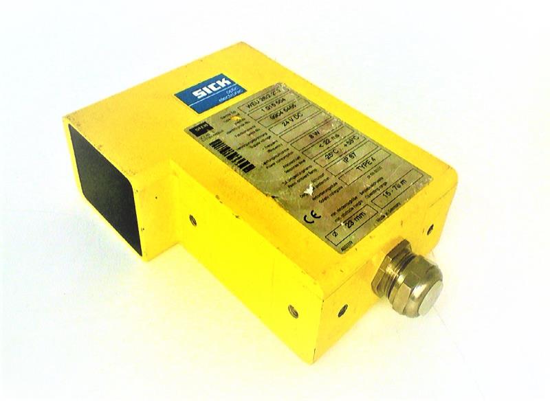 WEU-26-2-230 by SICK