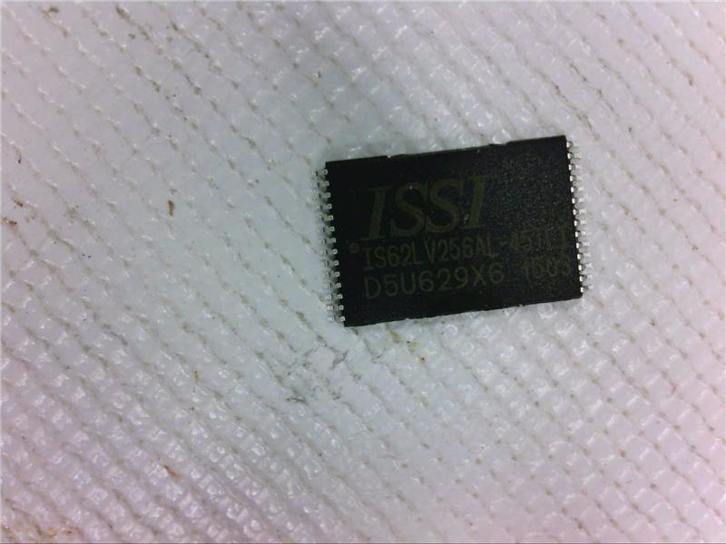 ISSI IS62LV256AL-45TLI