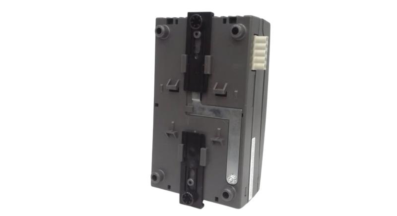 SCHNEIDER ELECTRIC UI-8-10