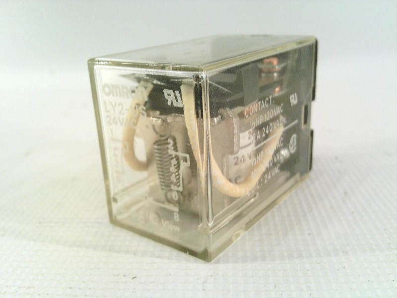OMRON LY2-US-AC24