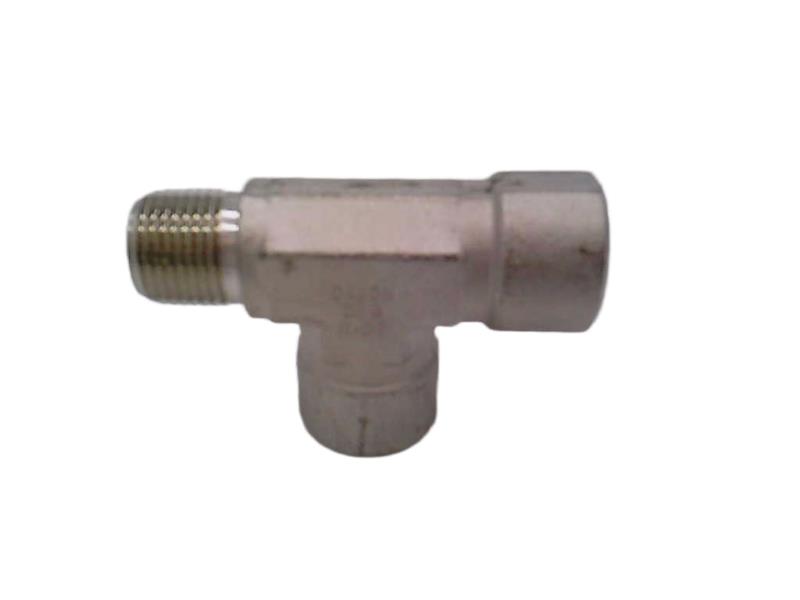 SWAGELOK SS-8-ST