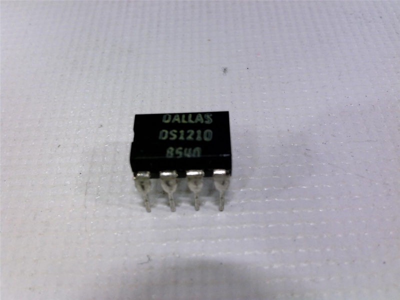 MAXIM INTEGRATED PRODUCTS DS1210+