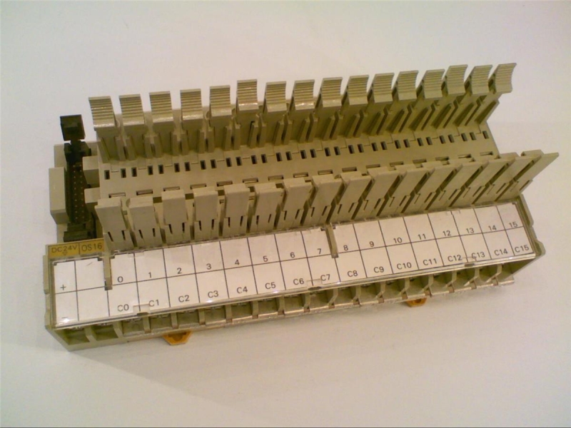 OMRON P7TF-OS16 DC24V