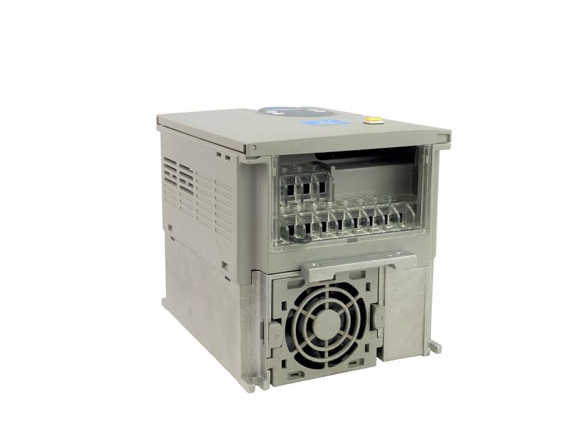 SCHNEIDER ELECTRIC LXM-05AD22-N4