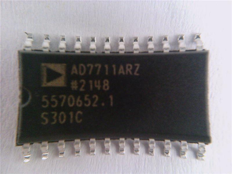 ANALOG DEVICES AD7711ARZ