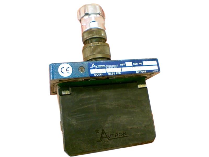 AVTRON M484L-60ZMC5