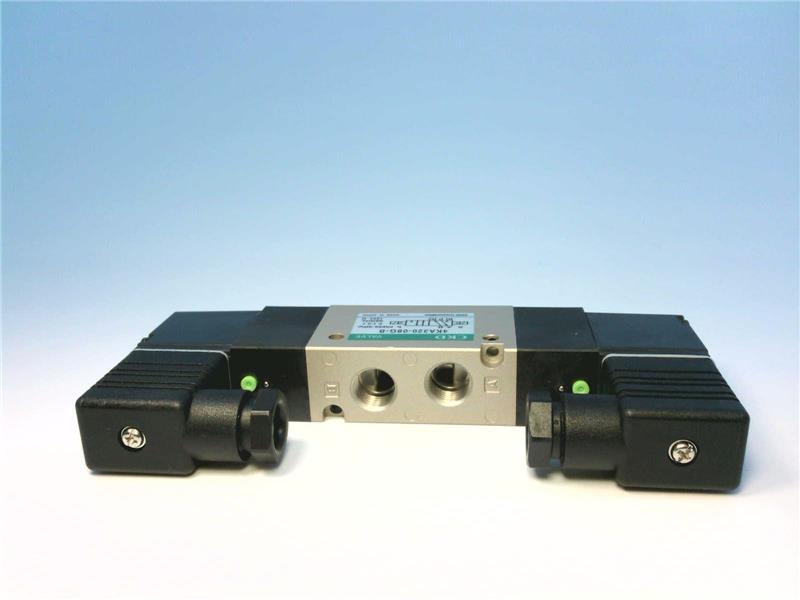 CKD CORP 4KA320-08G-B-DC24V