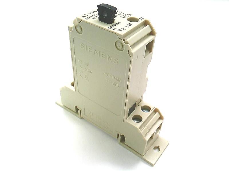 SIEMENS 5SK9011-8KK25