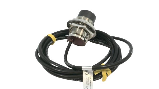 ALLEN BRADLEY 872C-DH15CN30-E2