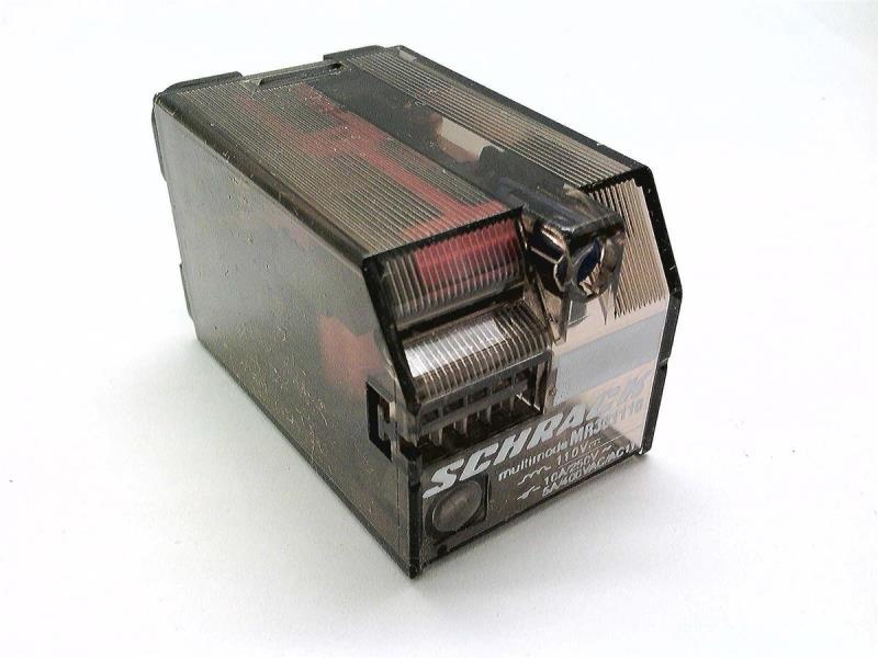 MR308220 by TE CONNECTIVITY