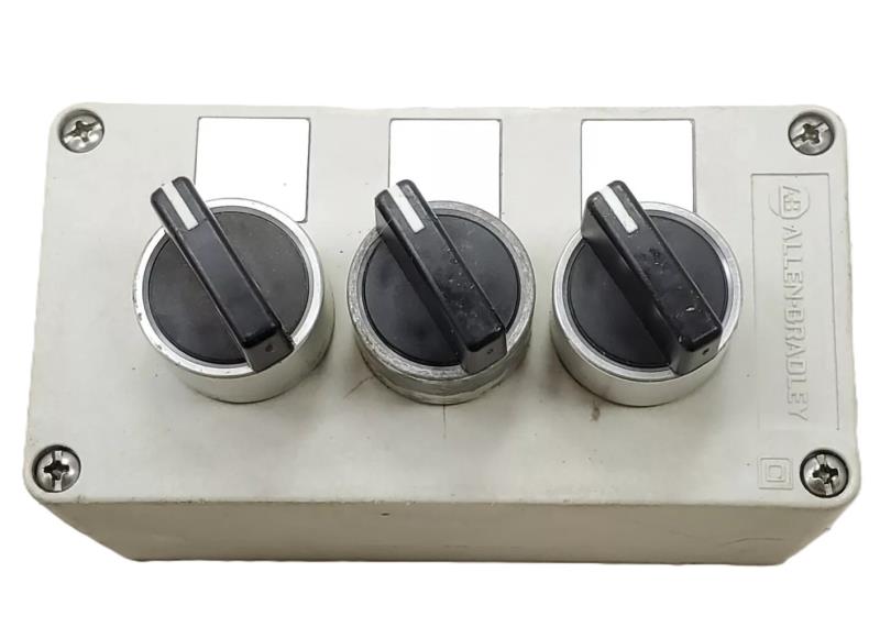 ALLEN BRADLEY 800E-3PB0