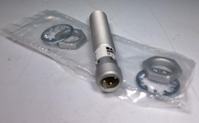 BALLUFF BES 516-325-S4-CW