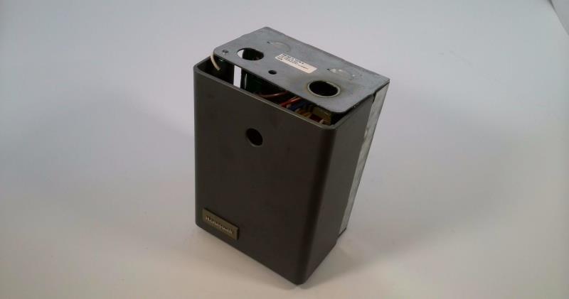 HONEYWELL R8182D1079