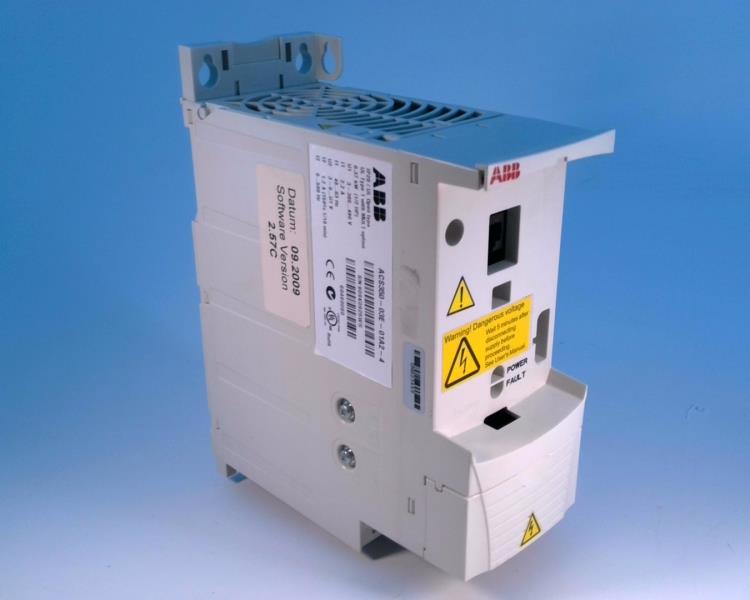 ASEA BROWN BOVERI ACS350-03E-01A2-4