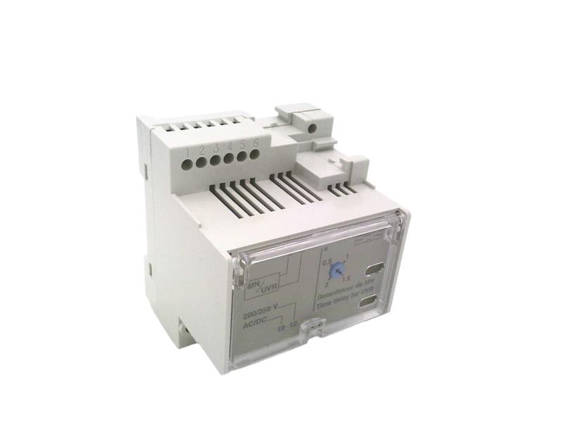 SCHNEIDER ELECTRIC 33682