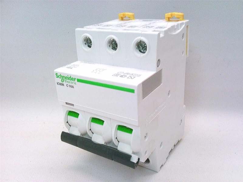 SCHNEIDER ELECTRIC A9F79316