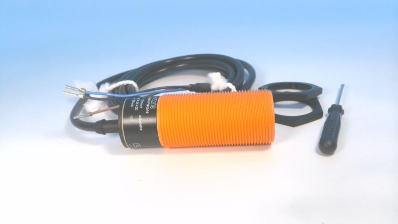 EFECTOR KI-3015-FNKG/NI RT-KI5208