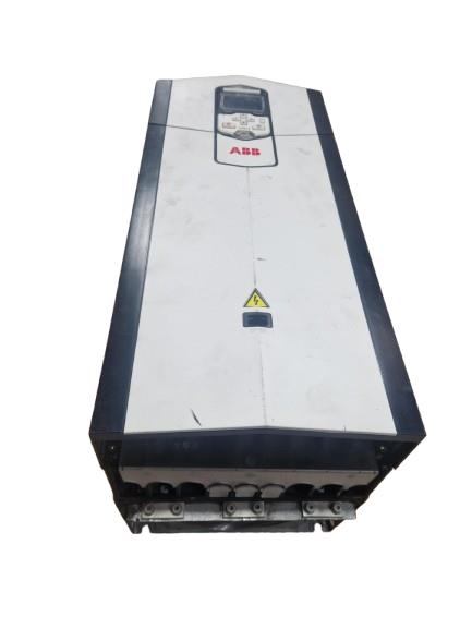 ASEA BROWN BOVERI ACS880-01-206A-3+E200+K475+P944+R700