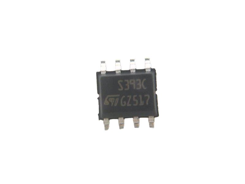 TS393CDT by ST MICRO
