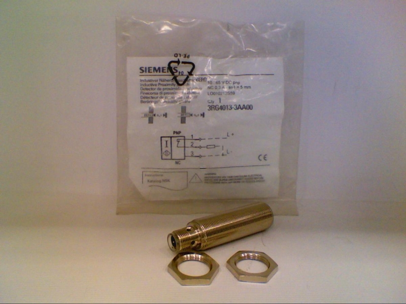 SIEMENS 3RG4013-3AA00