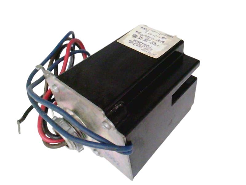 R8225A-1017 by HONEYWELL