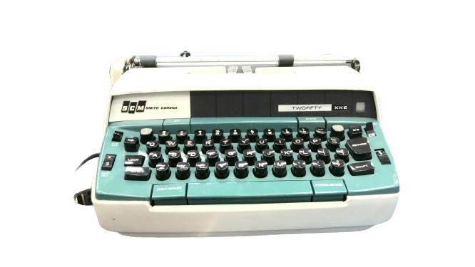 SMITH CORONA 250-XKE