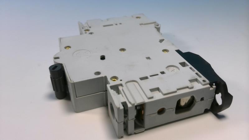 E-T-A CIRCUIT BREAKERS 91H1210