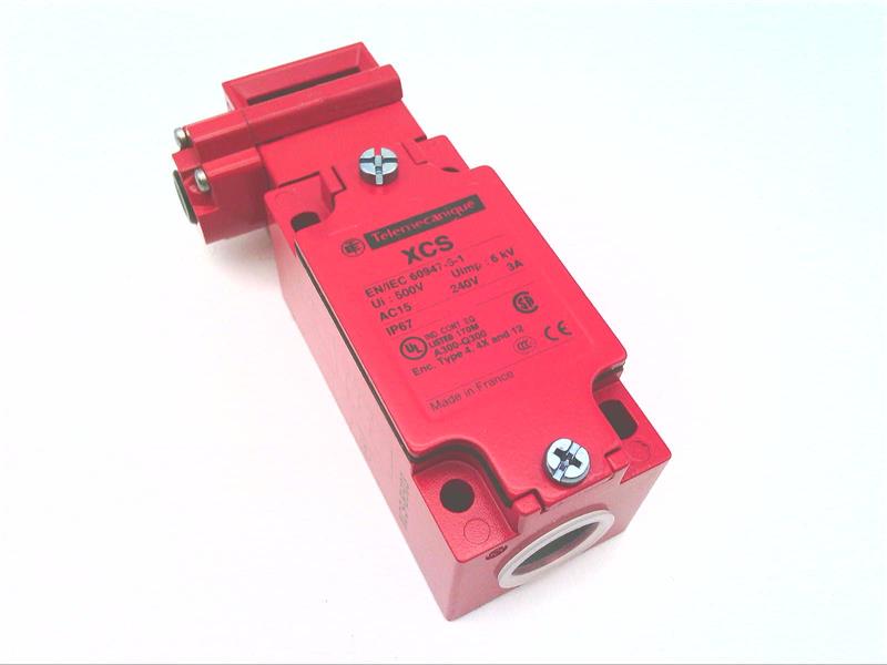 TELEMECANIQUE SENSORS XCSB503