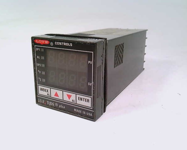 16133-942-992 by DWYER