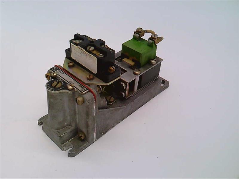 GENERAL ELECTRIC CR2820B-110AA30