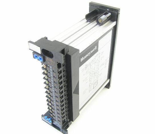 HONEYWELL R7420A1004