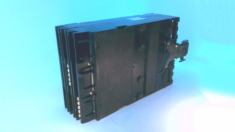 SCHNEIDER ELECTRIC SMA3630