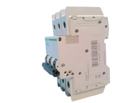 SCHNEIDER ELECTRIC M9F42310