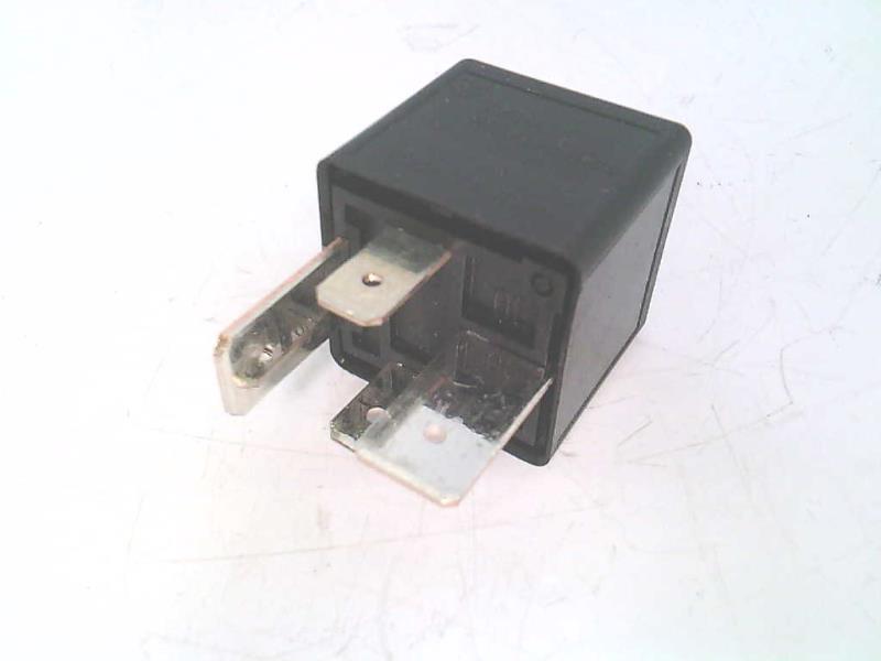 TE CONNECTIVITY 9-1393303-7