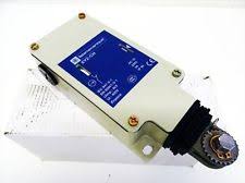 TELEMECANIQUE SENSORS XY2CH33010H7