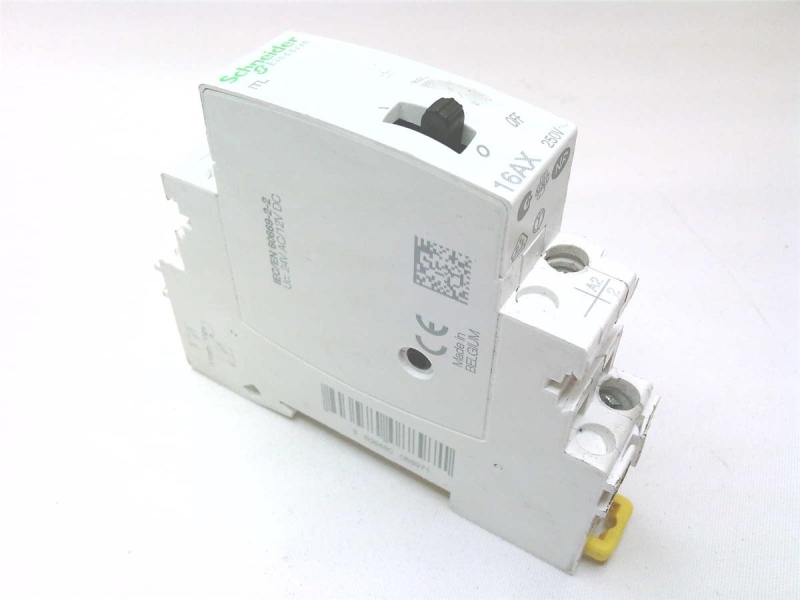 SCHNEIDER ELECTRIC A9C30111