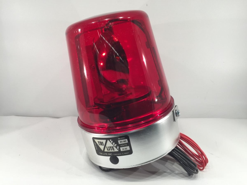 TRI LITE MV-IND-24DC-R