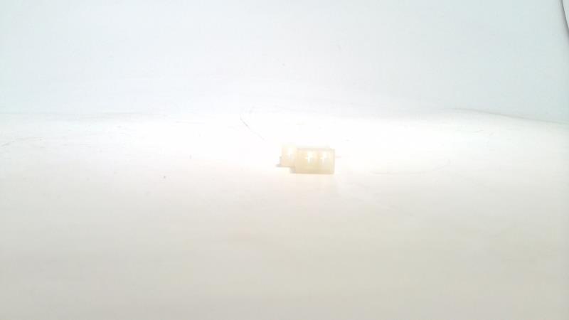 TE CONNECTIVITY 521198-1