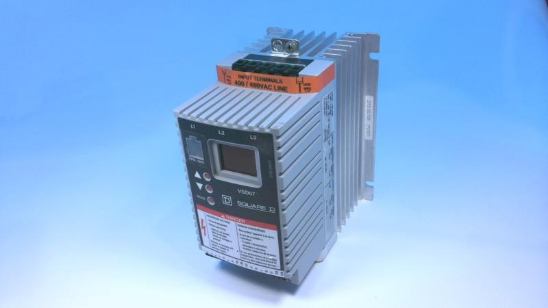 SCHNEIDER ELECTRIC VSD07-U29-N40