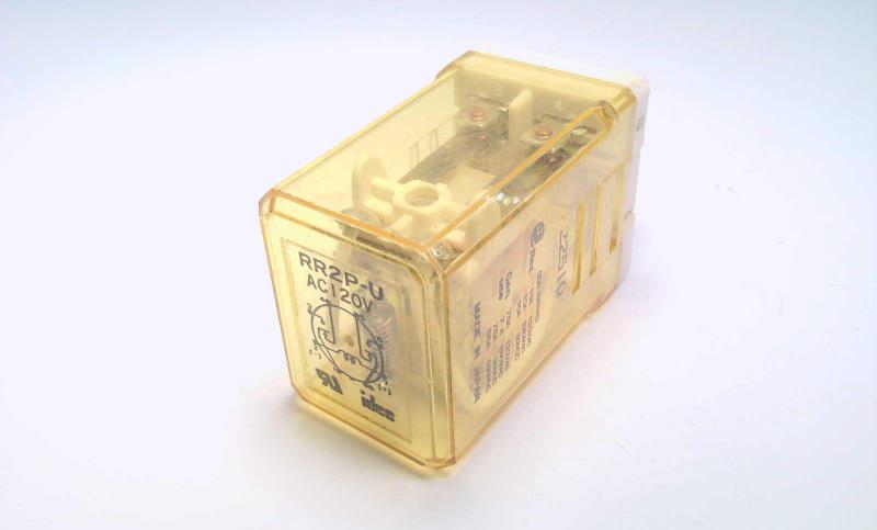 IDEC RR2P-UAC120V