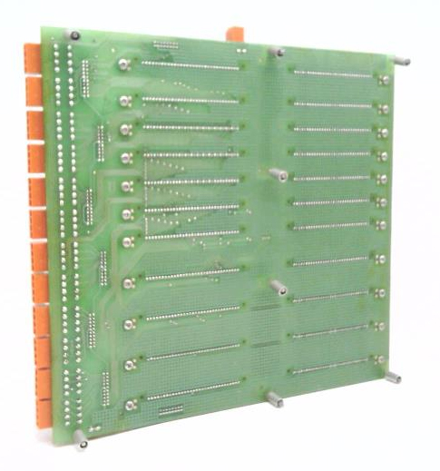 SCHNEIDER ELECTRIC 3/040/579/0-8-1