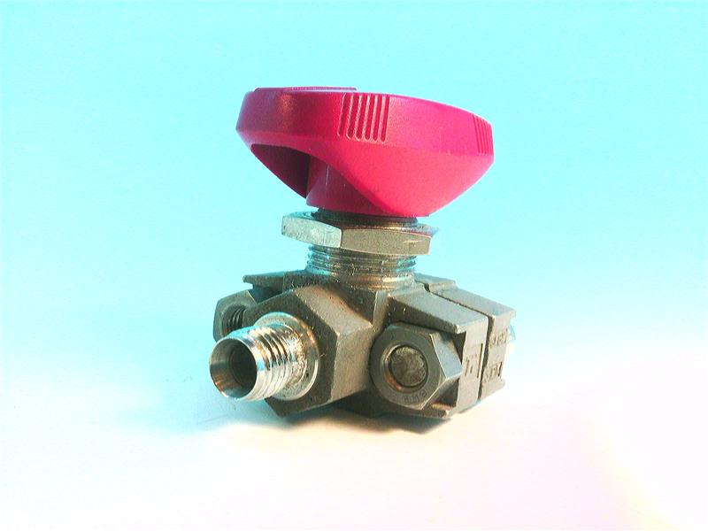 SWAGELOK SS-33VS4-RD