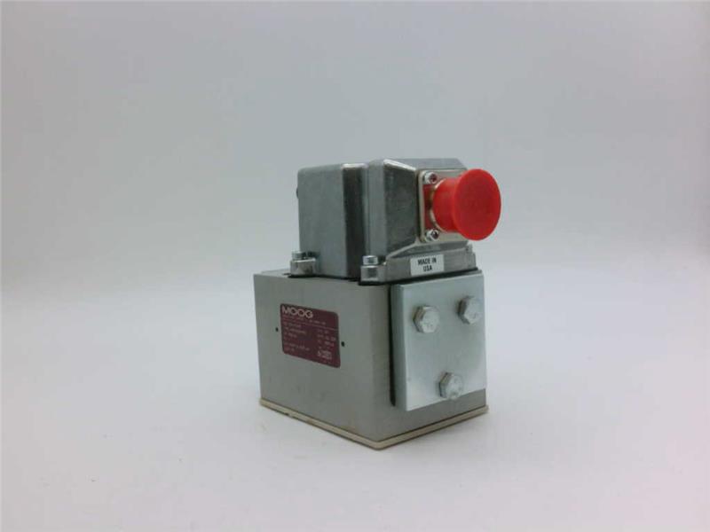 MOOG G631-3704B