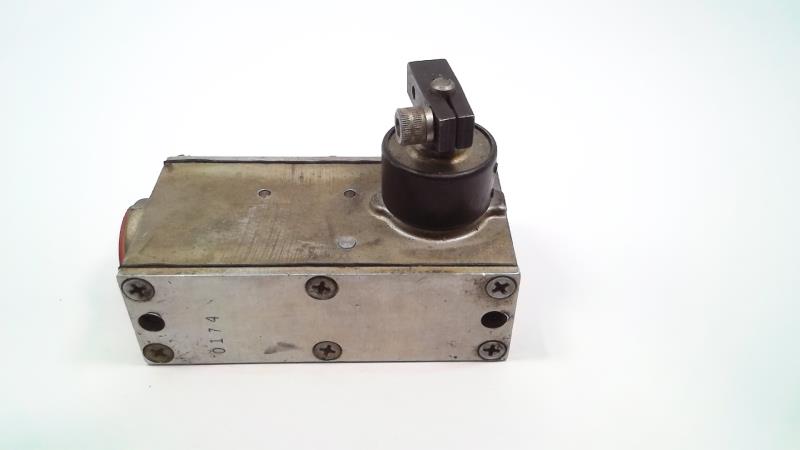 DANAHER CONTROLS D900-1A