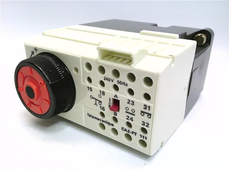 SCHNEIDER ELECTRIC CA2-FT111U
