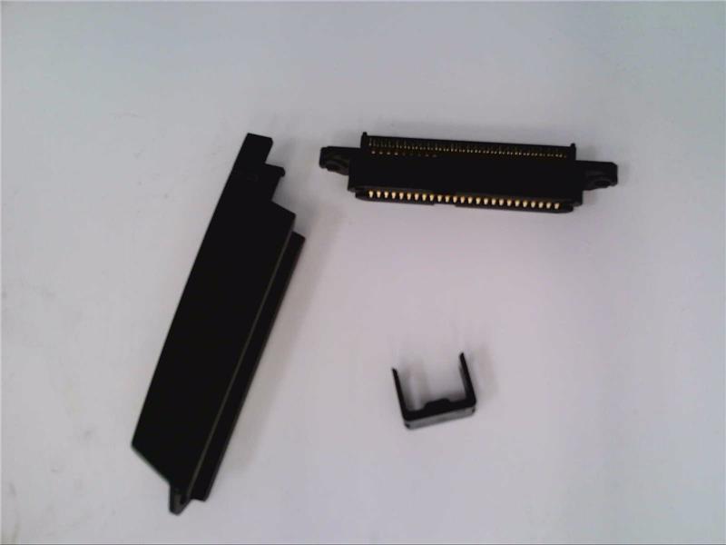 TE CONNECTIVITY 5552383-1