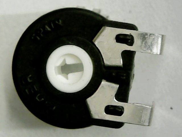 AMPHENOL PT15LV18101A2020