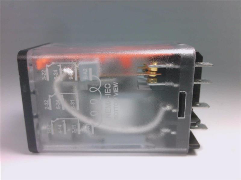 SCHNEIDER ELECTRIC 788XCXRM4L-12D