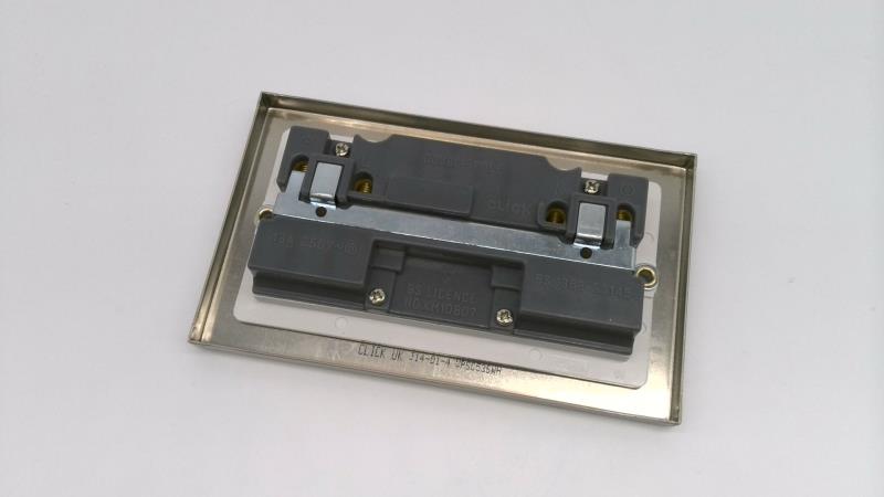 CLICK 4 ELECTRICS VPSC536WH